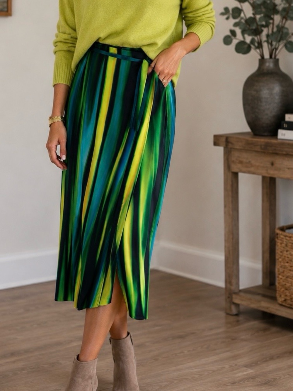 Company Ellen Tracy Skirt NWT Size 14 100% Silk Green Yellow Striped Wraparound